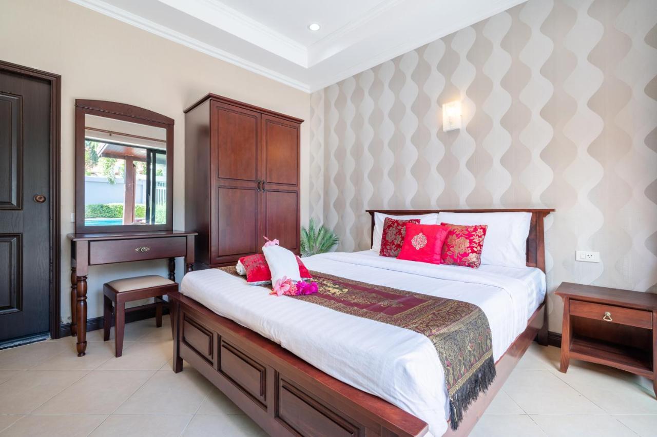 Luxury 3 Bhk 200m From The Villa *
